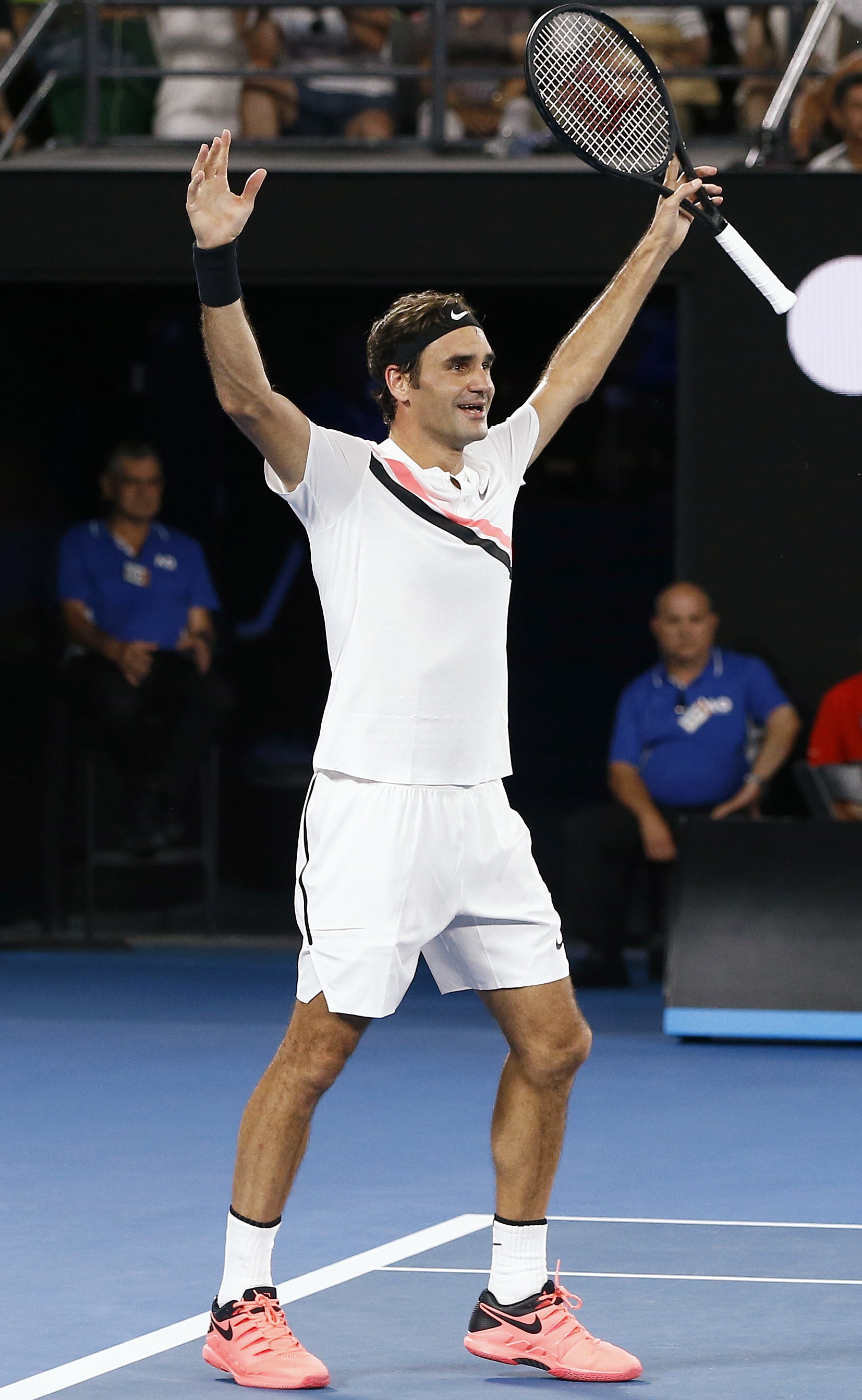 澳大利亚网球队翻盘欧洲网球队，费德勒打破历史纪录的简单介绍