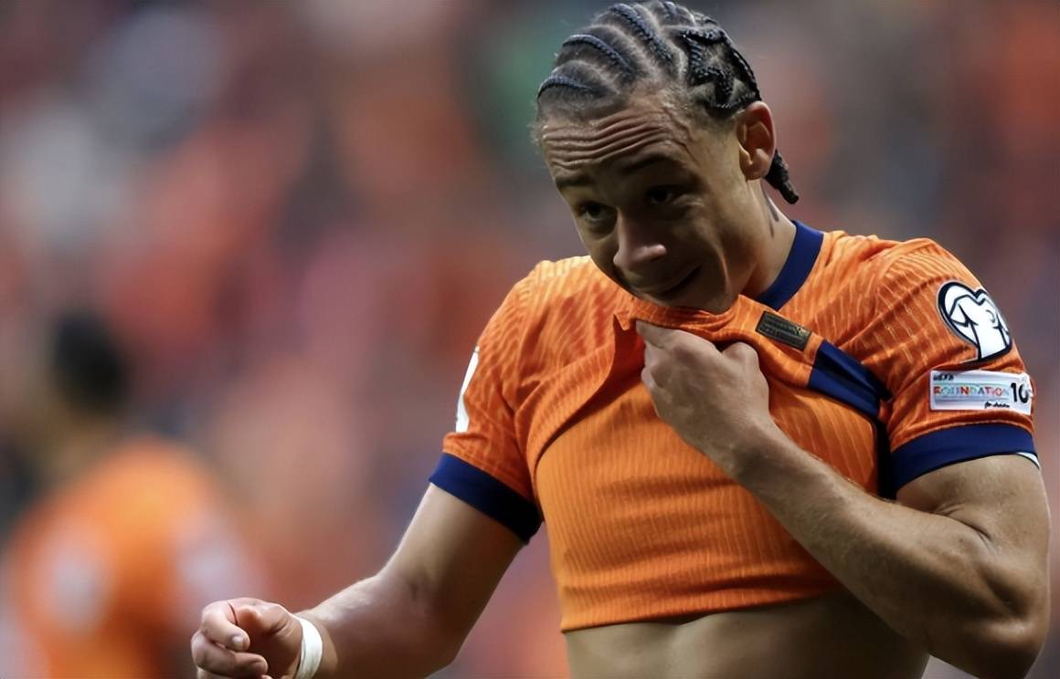 曼城爆冷荷兰，迪马利亚爆发神勇的简单介绍