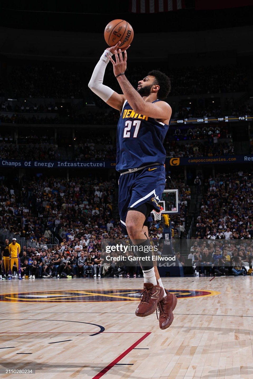 包含ATP总决赛险胜年终总决赛，穆雷状态火热的词条