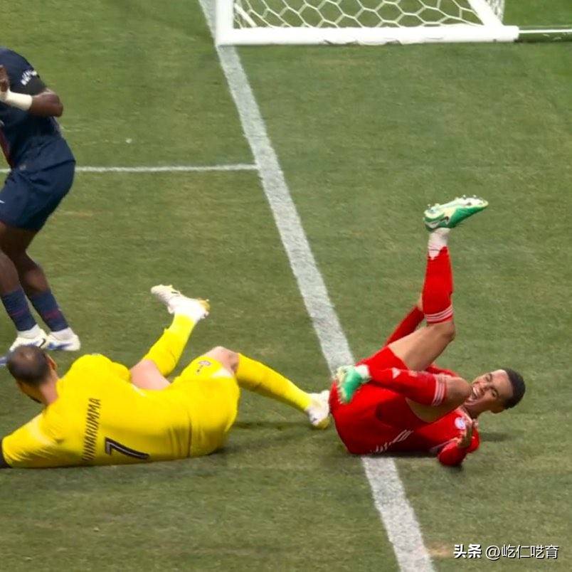 包含巴黎力克里昂，穆勒点燃赛场的词条