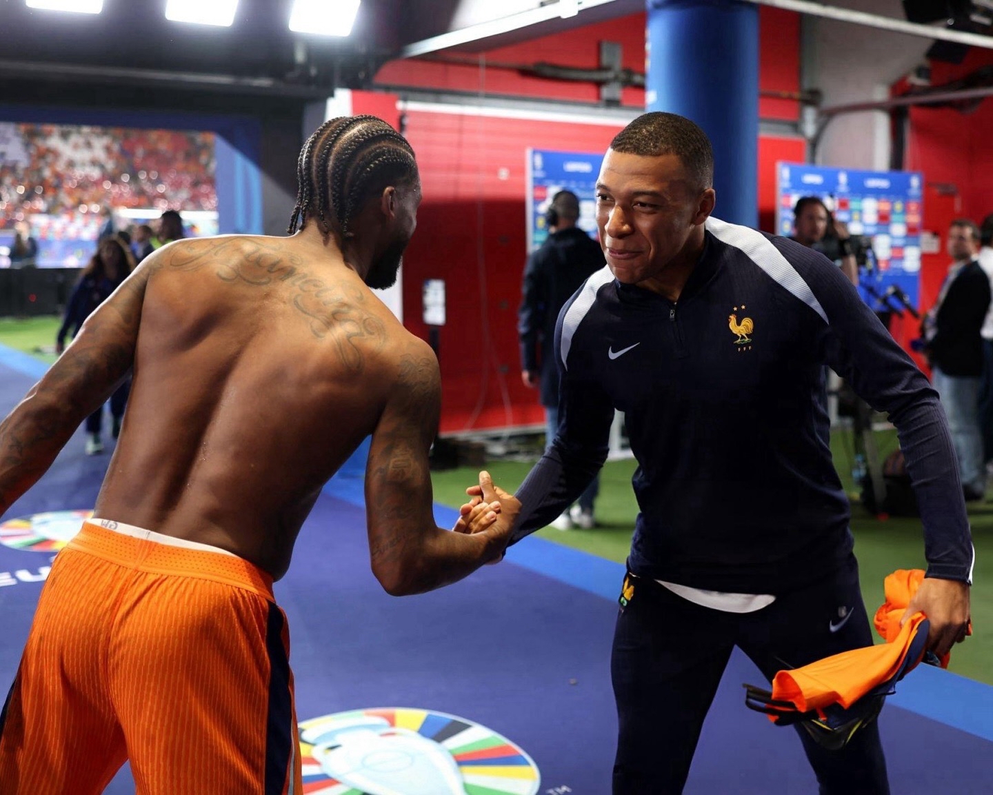 荷兰完胜乌克兰,姆巴佩状态火热 荷兰完胜乌克兰,姆巴佩状态火热