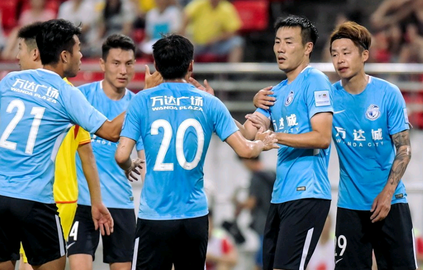 深圳队实力强劲再胜重庆队,晋级轻松获胜 深圳队实力强劲再胜重庆队,晋级轻松获胜