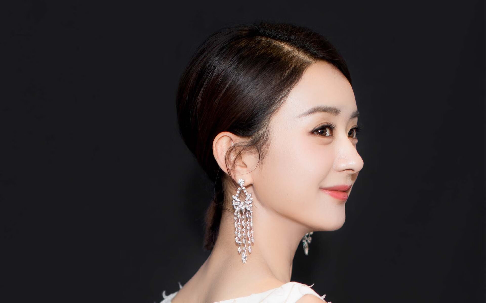 孤星耀世,2026世界杯揭幕战,智利碾压芬兰,萨卡以一己之力书写唯一传奇